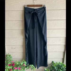 High-rise - Wide leg Pants